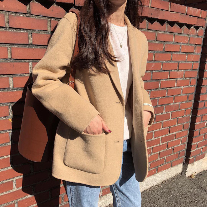 Ngoài blazer đen, có tới 5 kiểu blazer đẹp thôi rồi dành cho các nàng công sở