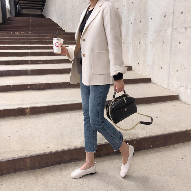 Ngoài blazer đen, có tới 5 kiểu blazer đẹp thôi rồi dành cho các nàng công sở