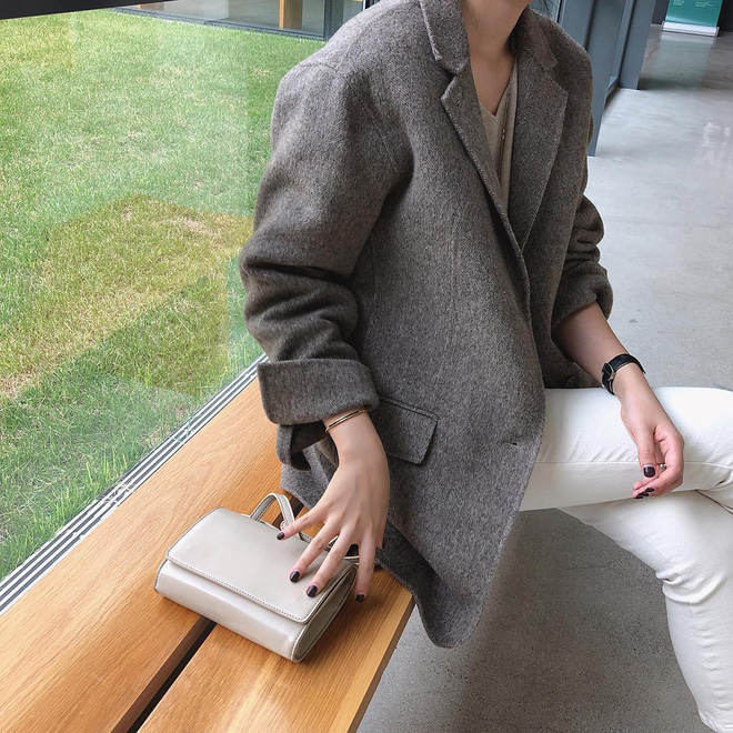 Ngoài blazer đen, có tới 5 kiểu blazer đẹp thôi rồi dành cho các nàng công sở