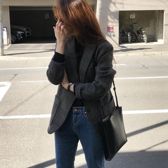 Ngoài blazer đen, có tới 5 kiểu blazer đẹp thôi rồi dành cho các nàng công sở