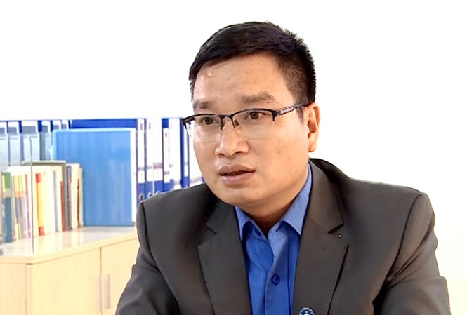 Giáo viên xem tin nhắn Facebook của học sinh là vi phạm pháp luật