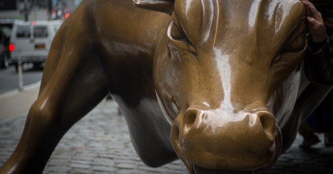 Tổng thống Trump dịu giọng, chứng khoán Mỹ tăng điểm mạnh