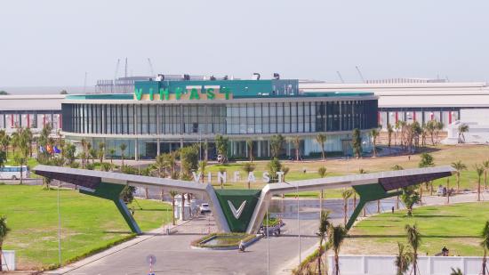 Vingroup của tỷ phú Phạm Nhật Vượng đã rót bao nhiêu tiền vào Vinfast?