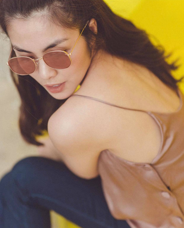 Mặc đẹp như sao Việt với gam màu hoạ tiết hợp xu hướng