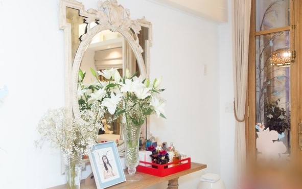 Chịu chơi như Phan Như Thảo: Mua 2 nhà đối diện nhau vì ngại đi làm xa