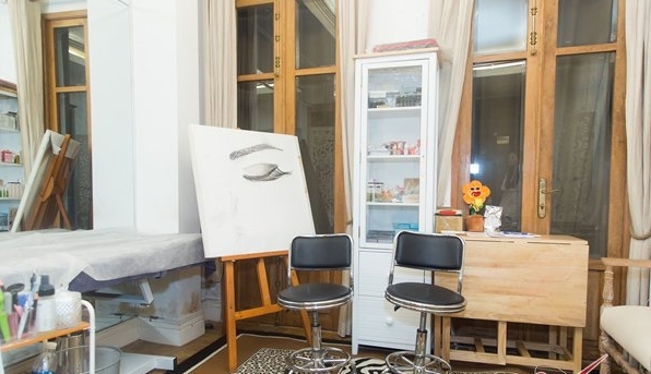 Chịu chơi như Phan Như Thảo: Mua 2 nhà đối diện nhau vì ngại đi làm xa