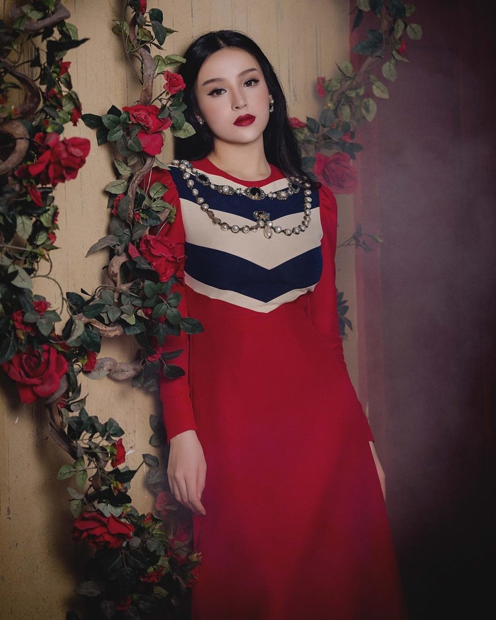 Những bộ cánh hàng hiệu tiền tạ tiền tấn sao vbiz dát lên người: Set đắt nhất có giá 4,5 tỷ đồng