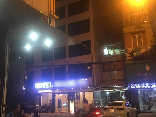 Điều tra tú bà môi giới gái bán dâm giá 2 triệu ở Hà Nội