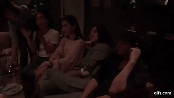 Sau 1 năm chia tay, lần đầu tiên Bảo Anh và Hồ Quang Hiếu công khai thân thiết bên nhau