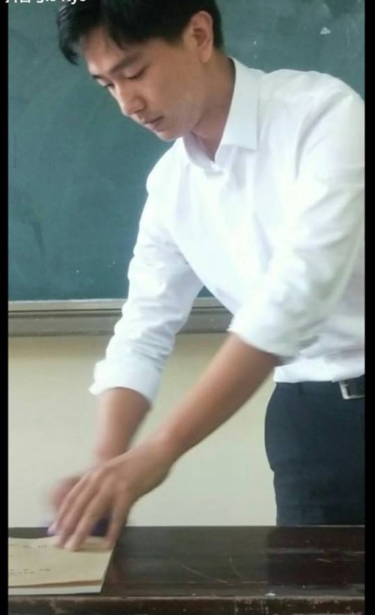 Giảng viên luật điển trai chứng minh Hà Dĩ Thâm của chị em là có thật