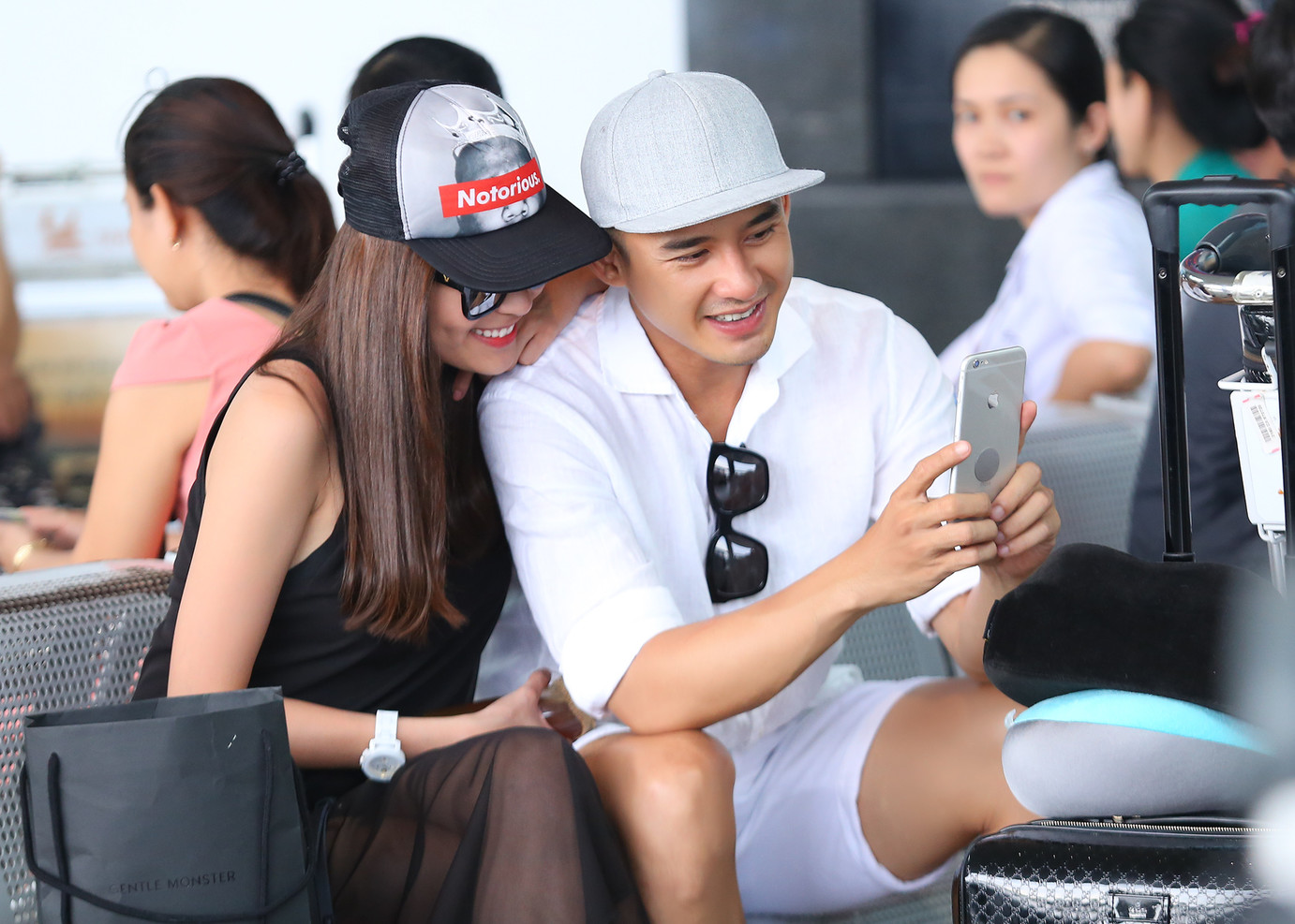 Bất ngờ: 6 cặp đôi lên phim là vợ chồng, ngoài đời cũng là vợ chồng nhưng ít người biết