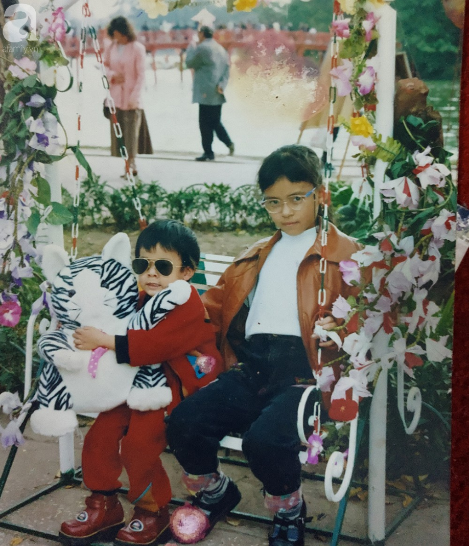 Hà Nội: Người me khóc cạn nước mắt, suốt 14 năm tìm con gái 9 tuổi bỏ đi sau trận đòn