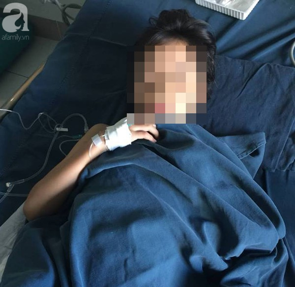 Mẹ bỏ thuốc diệt cỏ vào sữa cho 2 con uống: Rớt nước mắt cảnh chị chào em lần cuối trước khi em ra đi