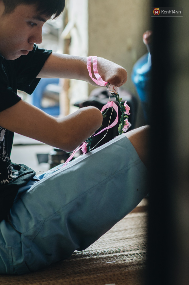 Chàng sinh viên Hà Nội mất 2 cánh tay trước ngày thi Đại học: Còn sống thì sống cho đáng, mọi chuyện rồi sẽ tốt lên