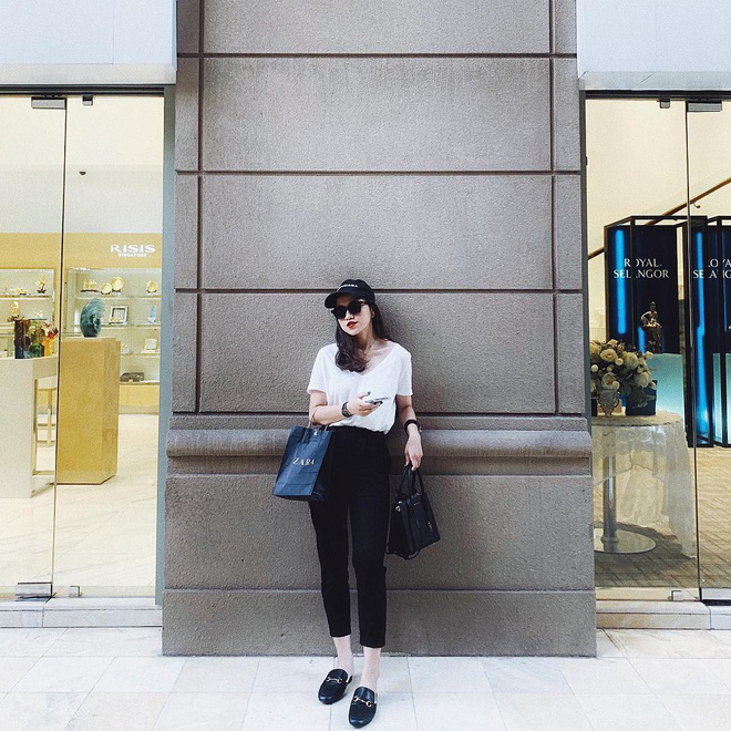 Mẫu ảnh của hội Hypebeast Hà Nội: Cũng là tiểu thư con nhà giàu, khí chất sang chảnh Mẫu ảnh của hội Hypebeast Hà Nội: Cũng là tiểu thư con nhà giàu, khí chất sang chảnh