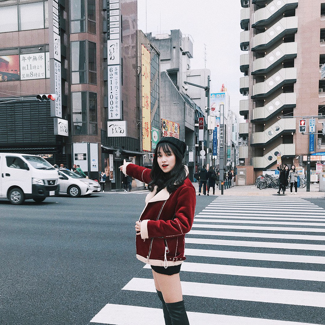 Mẫu ảnh của hội Hypebeast Hà Nội: Cũng là tiểu thư con nhà giàu, khí chất sang chảnh