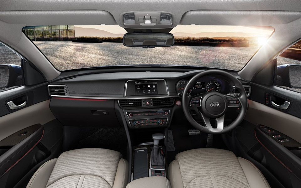 Kia Optima GT 2019 ra mắt tại Malaysia, giá từ 40.400 USD