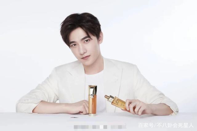 Loạt hợp đồng quảng cáo béo bở bị chia cắt hết, thời đại Phạm Băng Băng thực sự đã kết thúc?