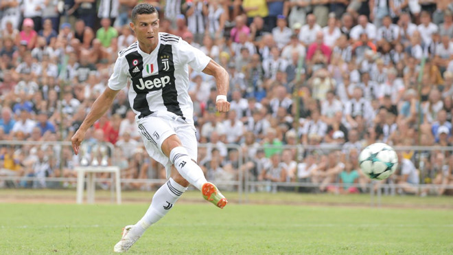 Ronaldo bị tước quyền sút phạt ở Juventus