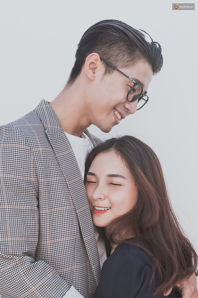 Chuyện tình như mơ của chàng mẫu ảnh 1m75 và cô nữ sinh 1m51: Đừng làm fangirl nữa, làm bạn gái anh nhé! Chuyện tình như mơ của chàng mẫu ảnh 1m75 và cô nữ sinh 1m51: Đừng làm fangirl nữa, làm bạn gái anh nhé!