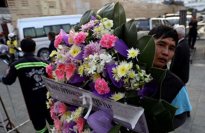 Cầu thủ Leicester có mặt tại Bangkok, viếng cố Chủ tịch Vichai