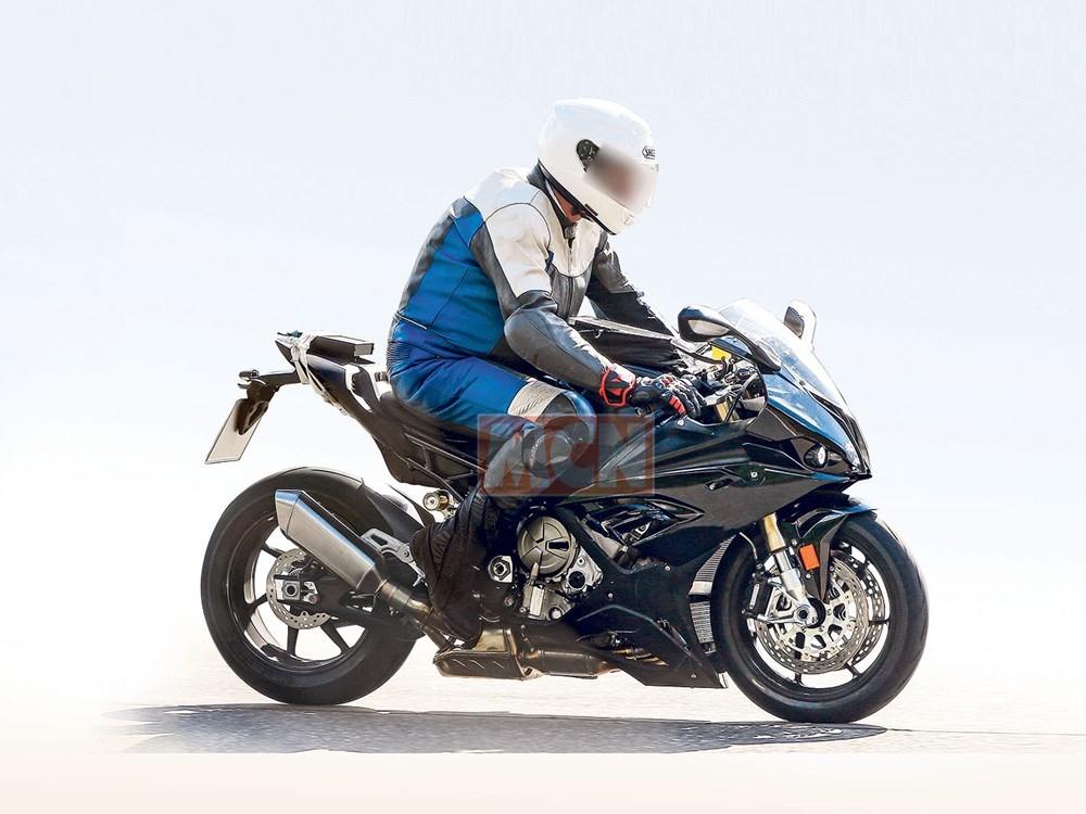 BMW S1000RR 2019 lộ thông số chi tiết, đối thủ BMW chao đảo