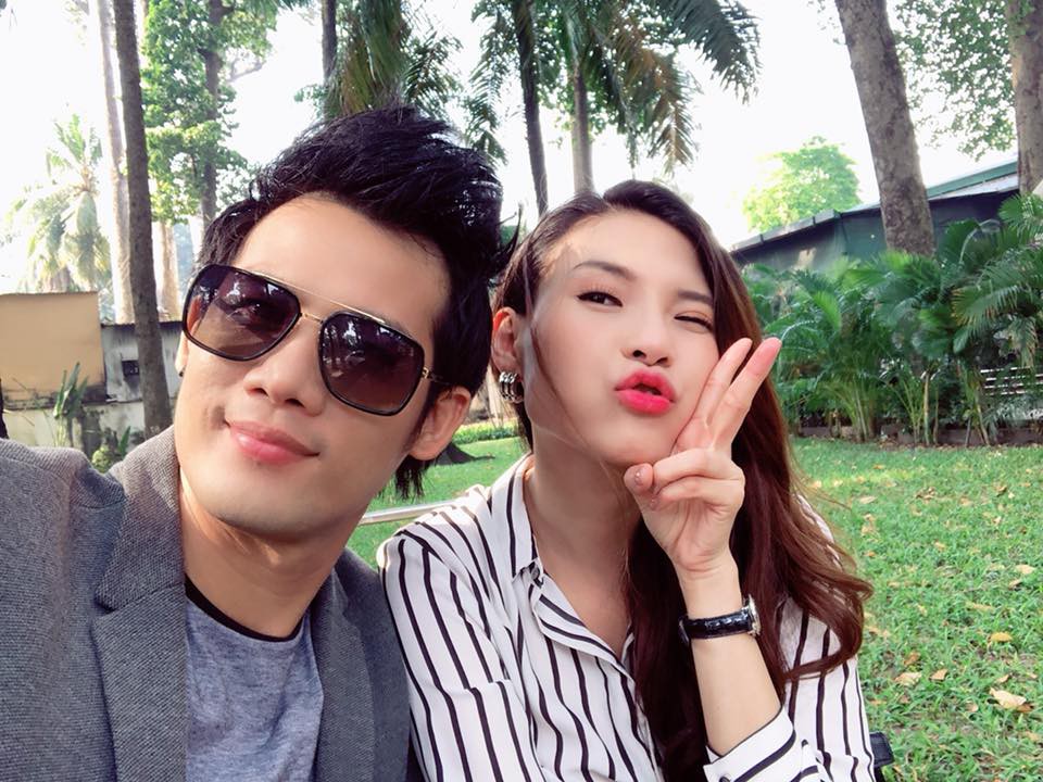 Lộ ảnh hậu trường Hương - Công ở cùng nhau khi gặp nạn, khán giả hò hét tẩy chay Gạo Nếp Gạo Tẻ