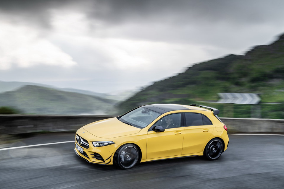 Mercedes-AMG A35 bán ra vào tháng 12, giá hơn 54.000 USD