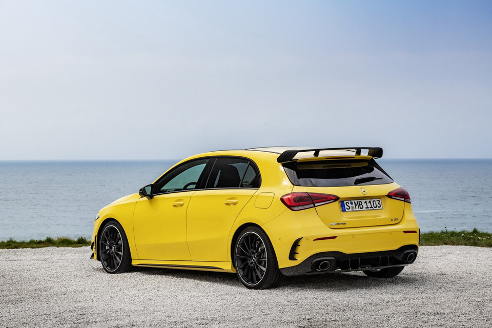 Mercedes-AMG A35 bán ra vào tháng 12, giá hơn 54.000 USD