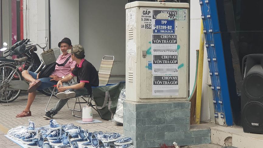 Tín dụng đen giăng bẫy khắp phố phường Sài Gòn