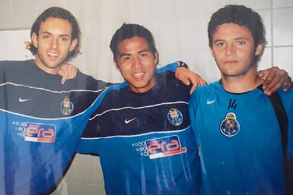 Cựu tiền đạo Việt Thắng: Họ từng chửi mẹ tôi là giáo viên mà không biết dạy con