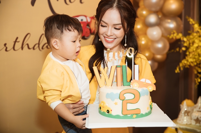 Cuộc sống của 4 sao nữ sau ly hôn trong năm 2018