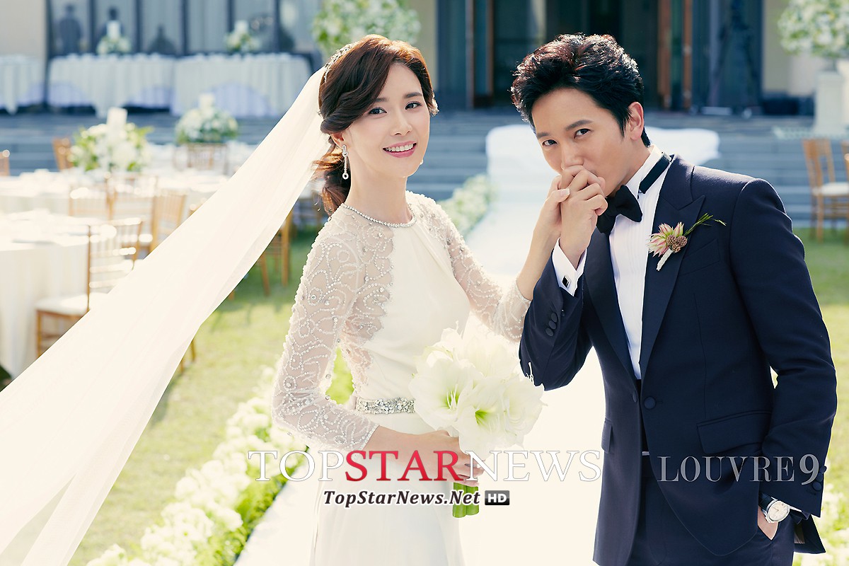 Chuyện thành đôi thú vị của 9 cặp đôi Kbiz: Song Joong Ki là fanboy thành công, mỹ nhân số 7 may mắn gặp tỷ phú