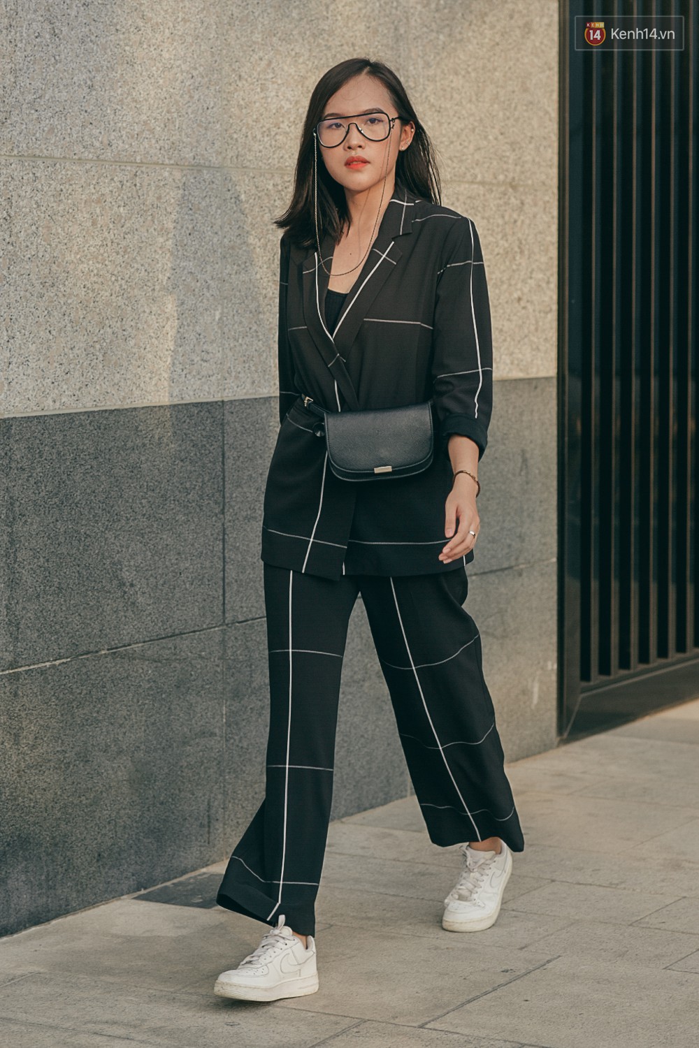 Street style 2 miền: miền Nam phá cách, miền Bắc điểm danh toàn công thức đơn giản mà hot hit đợt này
