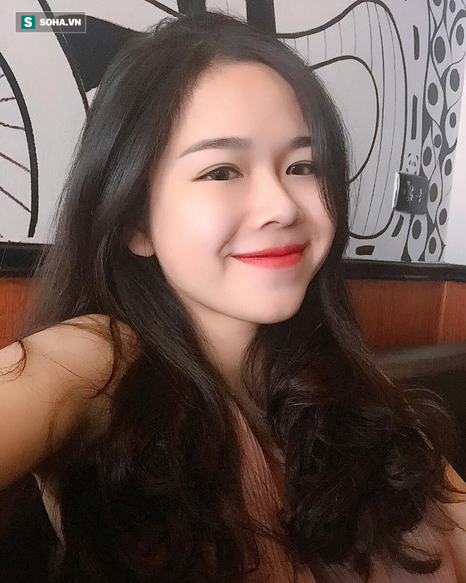 Cô gái mặc quân phục gây sốt MXH: Tôi là văn công, đương nhiên cần chăm chút vẻ bề ngoài