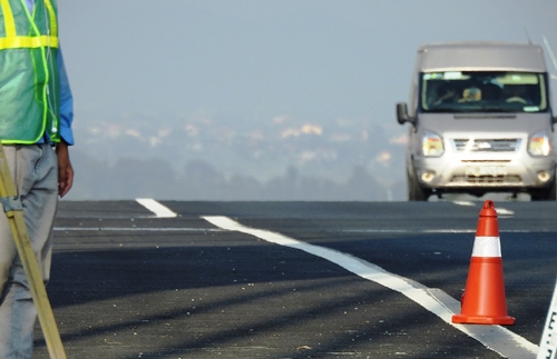 Mặt cầu hơn 7.000 tỷ đồng trên cao tốc Hạ Long bị lún, võng