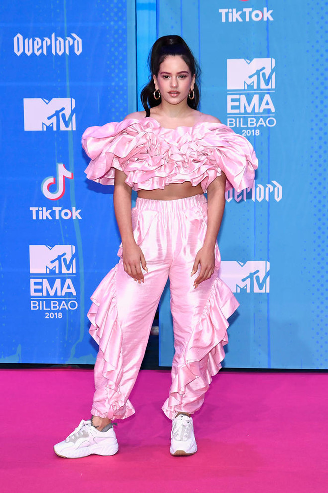 Những thảm họa thời trang ở lễ trao giải MTV EMAs 2018