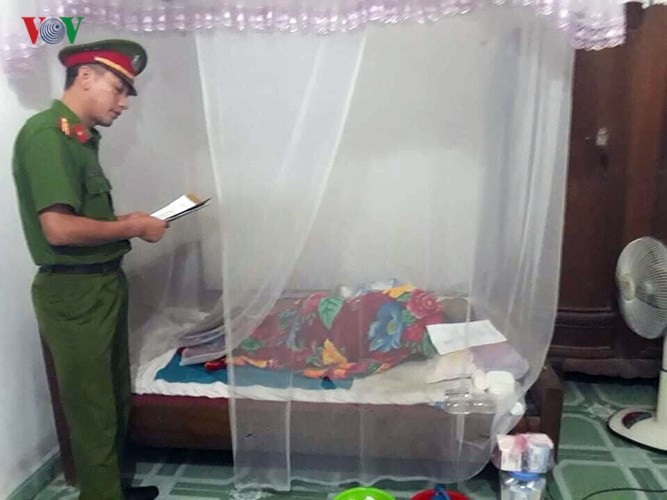 Vụ kẻ nhiễm HIV xâm hại bé gái: Bị cáo than ốm yếu không đến tòa