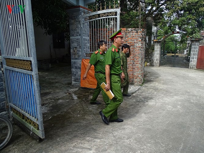 Vụ kẻ nhiễm HIV xâm hại bé gái: Bị cáo than ốm yếu không đến tòa