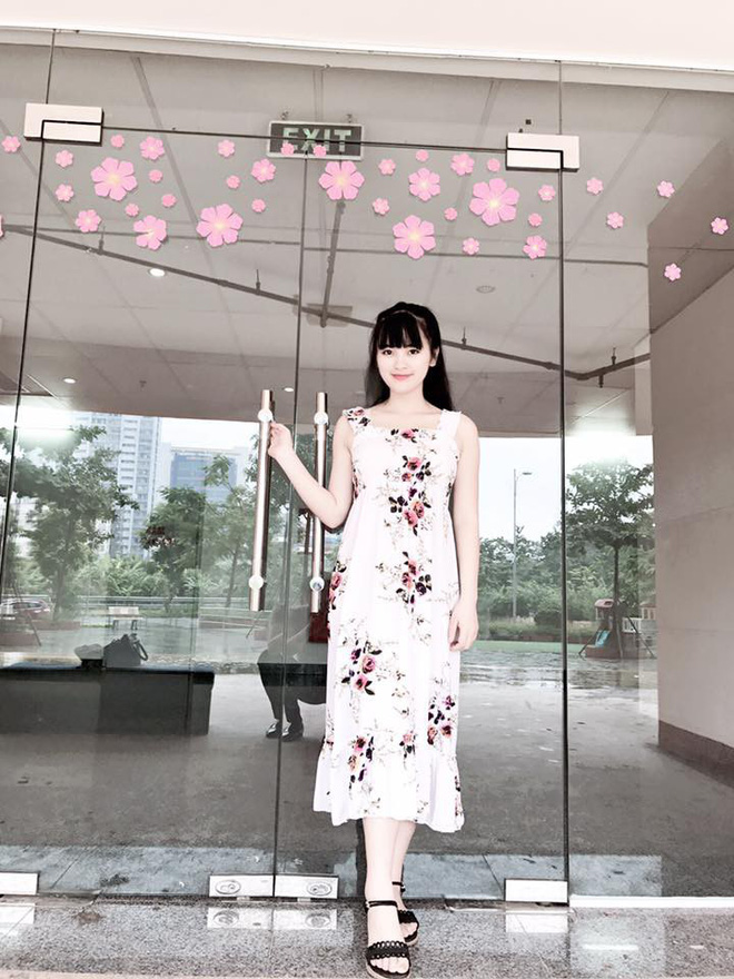 Hình ảnh mới nhất của em bé Lào Cai sau 2 năm về với mẹ nuôi: Cao lớn bụ bẫm, nói cười nhiều hơn