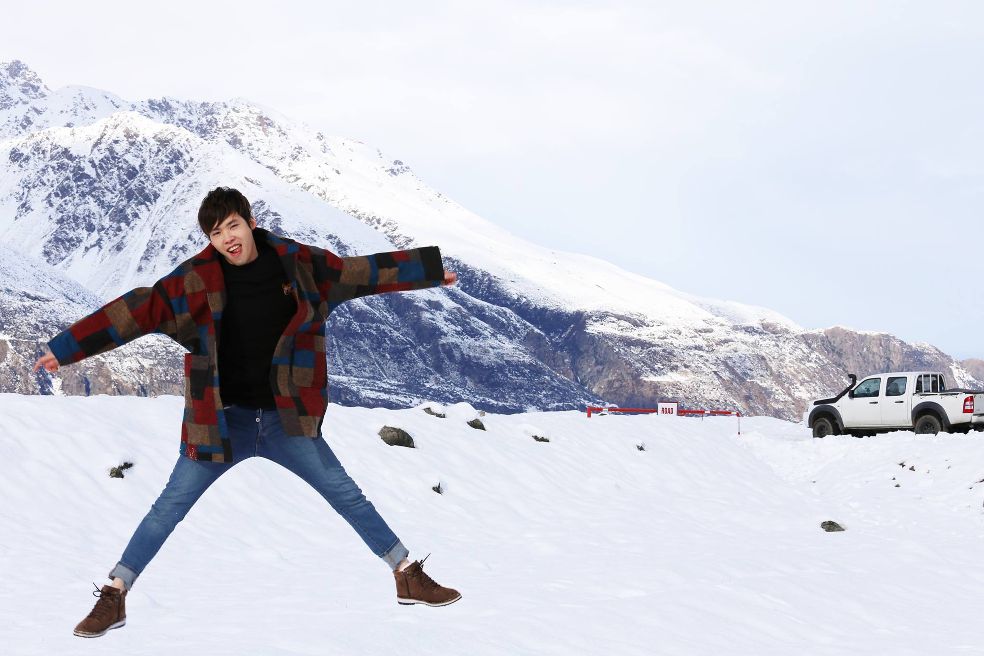 Sinh viên ngành Y Dược hot đến mức độ nào: Kẻ là nam thần chốn bệnh viện, người là hotgirl du học sinh tốt nghiệp GPA 4.0 tại Mỹ Sinh viên ngành Y Dược hot đến mức độ nào: Kẻ là nam thần chốn bệnh viện, người là hotgirl du học sinh tốt nghiệp GPA 4.0 tại Mỹ