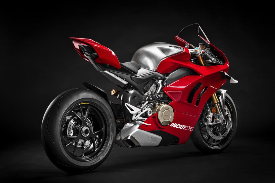 Panigale V4 R - siêu môtô mạnh nhất của Ducati sở hữu cánh gió