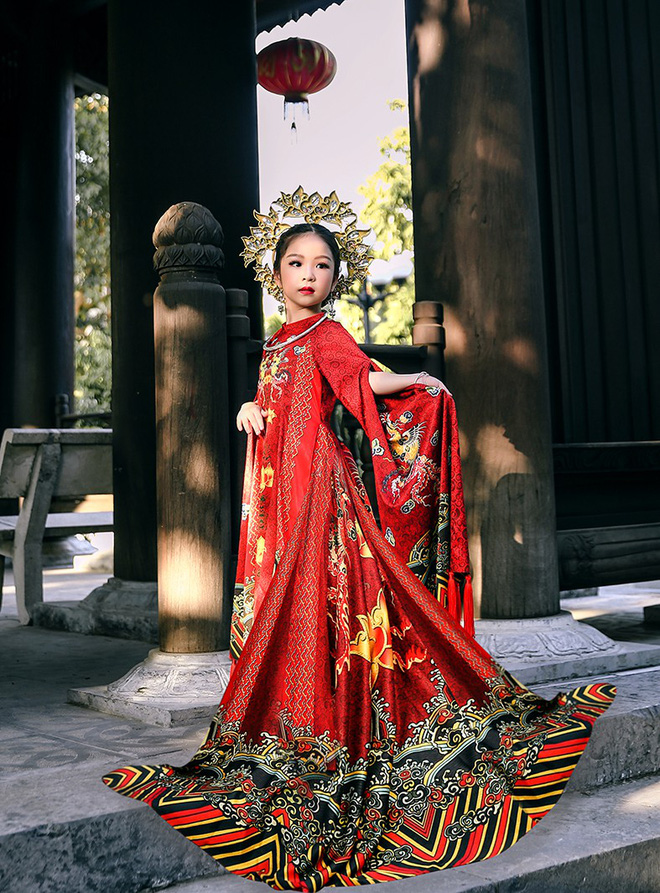 Cô bé Việt Nam 6 tuổi trở thành tân Hoa hậu nhí Á Âu 2018