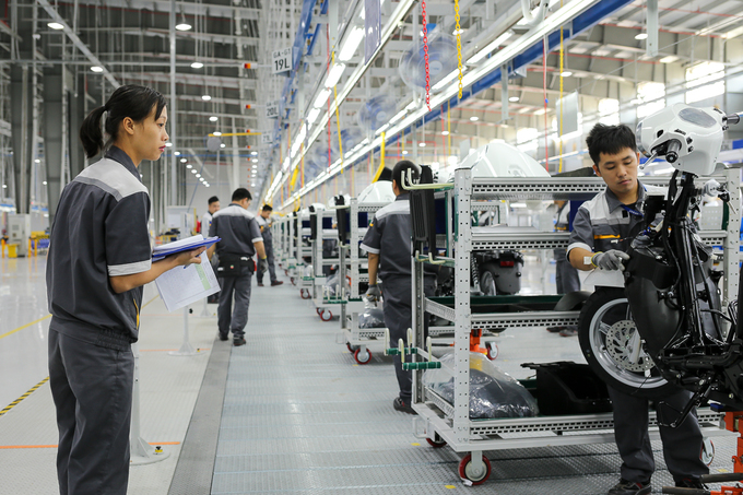 Bên trong nhà máy sản xuất xe máy VinFast