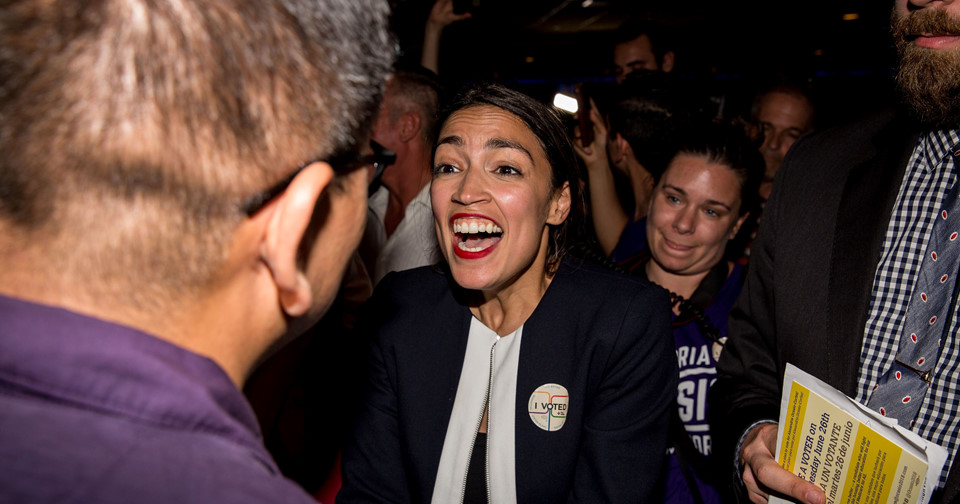 Nước Mỹ vỡ òa khi kết quả bầu cử giữa kỳ được công bố