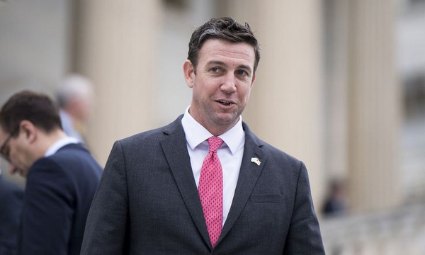 Đảng Dân chủ Mỹ giành Hạ viện, đảng Cộng hòa giữ Thượng viện