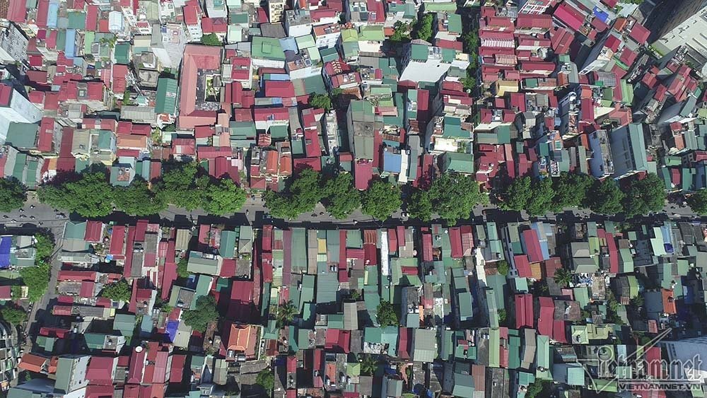 Tuyến đường đắt nhất hành tinh, hàng nghìn người rục rịch chuyển nhà