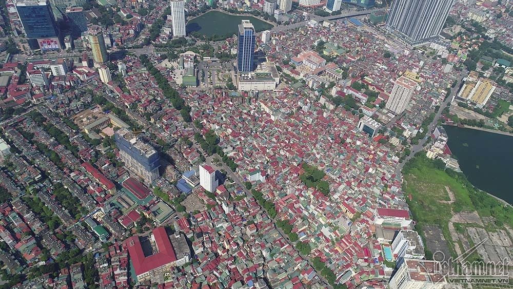 Tuyến đường đắt nhất hành tinh, hàng nghìn người rục rịch chuyển nhà