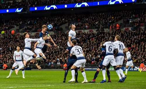 Kane lập cú đúp, Tottenham thổi bùng hy vọng đi tiếp