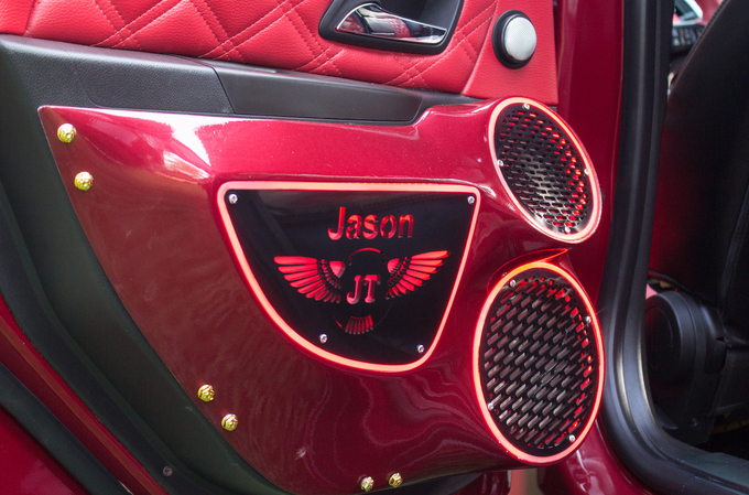 Chevrolet Cruze độ nửa tỷ đồng của dân chơi Sài Gòn